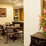 Hotel Canada